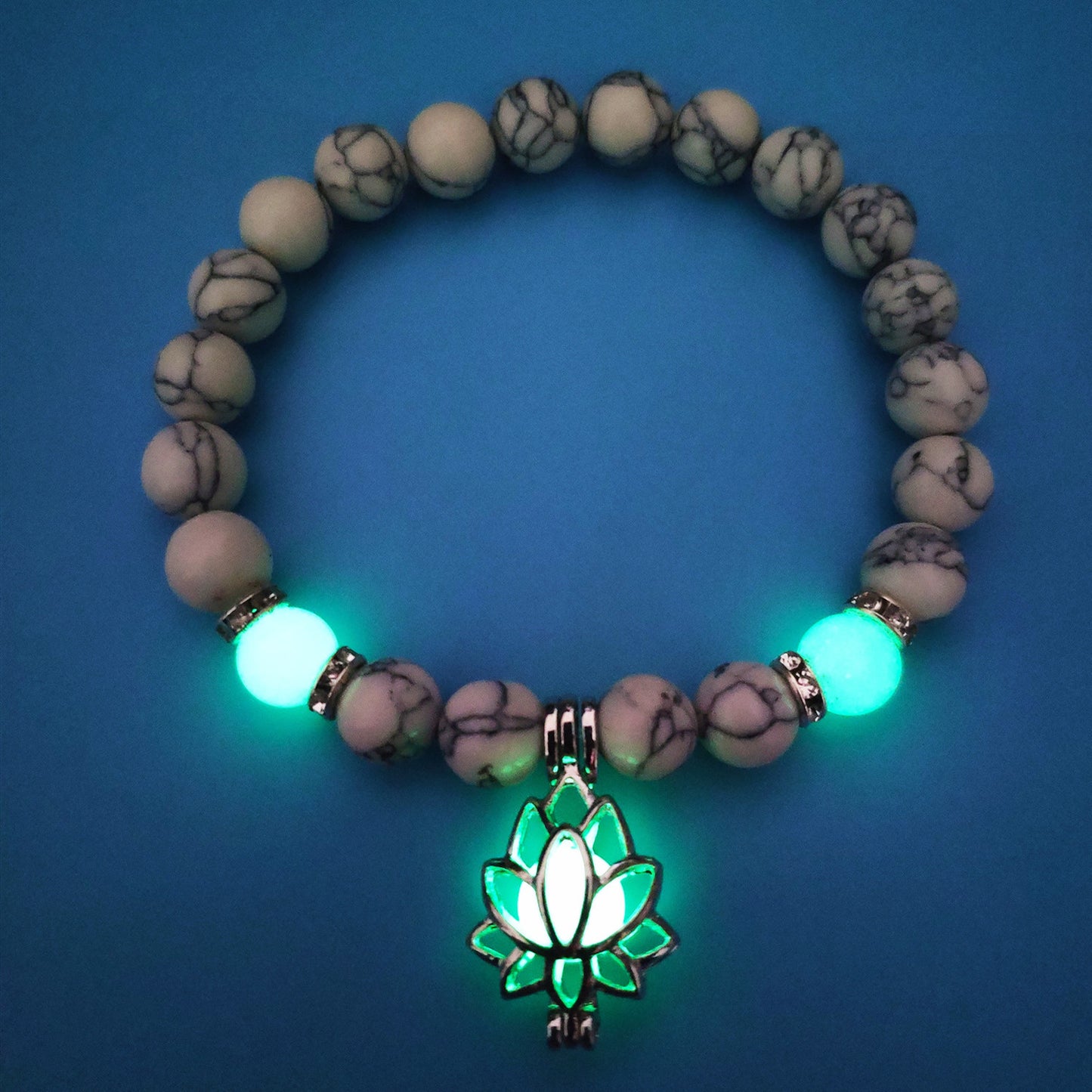 Lotus Brin Bracelet