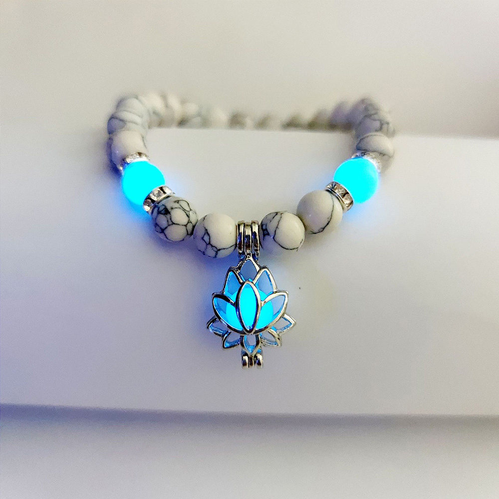 Lotus Brin Bracelet